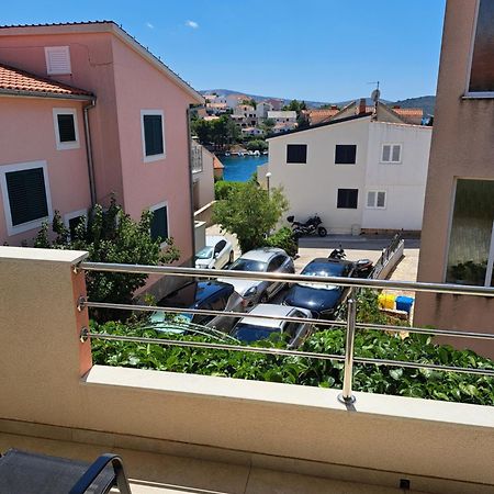 Apartman Adagio Zaboric Bagian luar foto