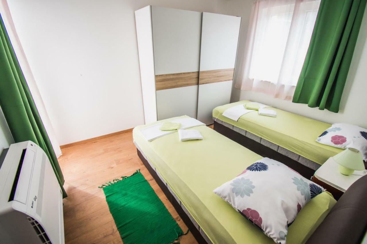 Apartman Adagio Zaboric Bagian luar foto